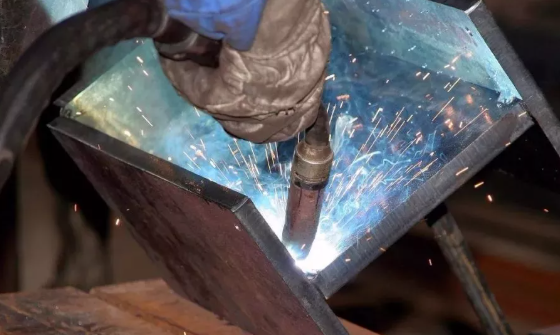 常用低温压力容器用钢及焊接材料知识点(图4) 常用低温压力容器用钢及焊接材料知识点(图4)